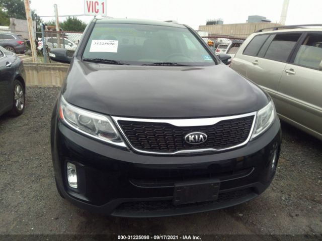 Photo 5 VIN: 5XYKTDA7XEG482089 - KIA SORENTO 