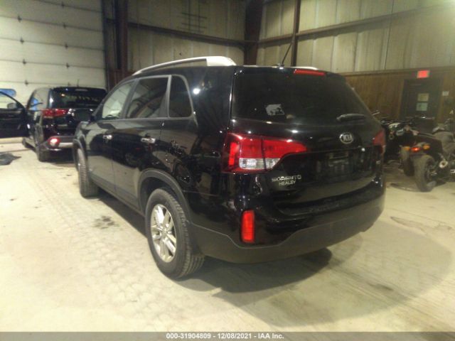 Photo 2 VIN: 5XYKTDA7XEG544168 - KIA SORENTO 