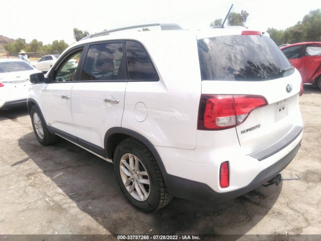 Photo 2 VIN: 5XYKTDA7XFG557682 - KIA SORENTO 