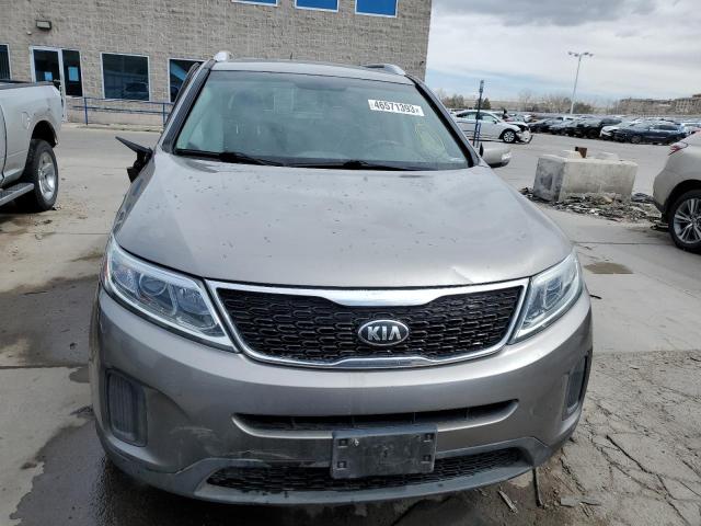 Photo 4 VIN: 5XYKTDA7XFG650864 - KIA SORENTO LX 