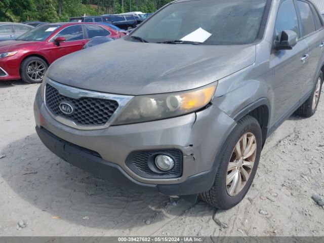 Photo 5 VIN: 5XYKU3A10BG033583 - KIA SORENTO 