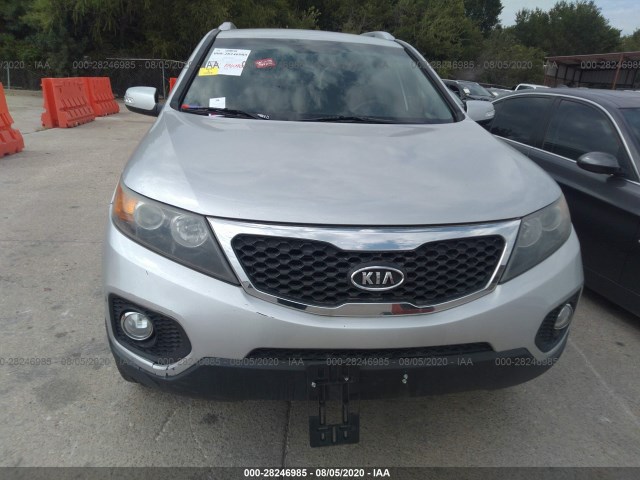 Photo 5 VIN: 5XYKU3A11BG007333 - KIA SORENTO 