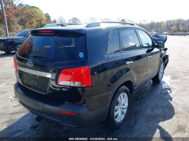 Photo 3 VIN: 5XYKU3A12BG103505 - KIA SORENTO 