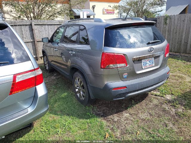 Photo 2 VIN: 5XYKU3A13BG069624 - KIA SORENTO 