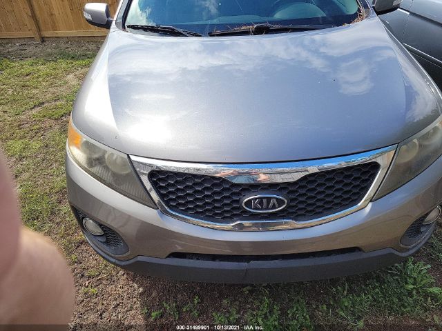 Photo 5 VIN: 5XYKU3A13BG069624 - KIA SORENTO 