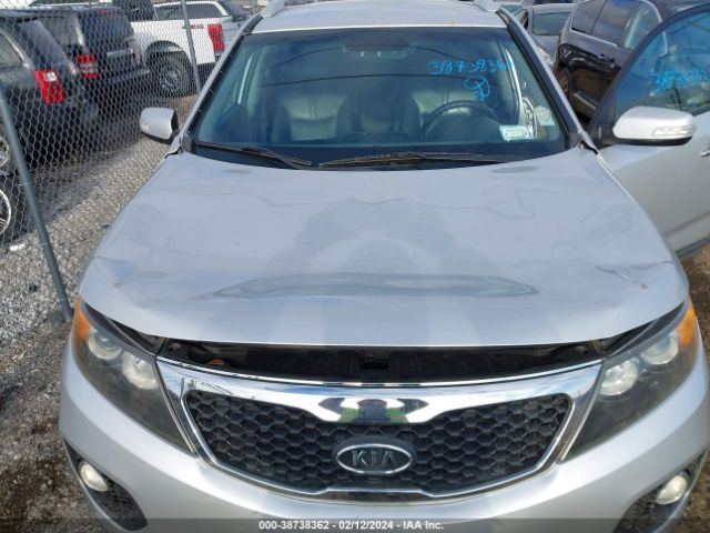 Photo 5 VIN: 5XYKU3A14BG017595 - KIA SORENTO 