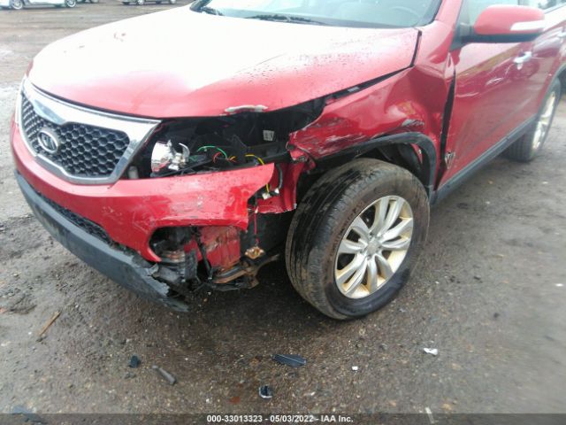 Photo 5 VIN: 5XYKU3A15BG011563 - KIA SORENTO 