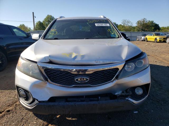 Photo 8 VIN: 5XYKU3A18BG022864 - KIA SORENTO EX 