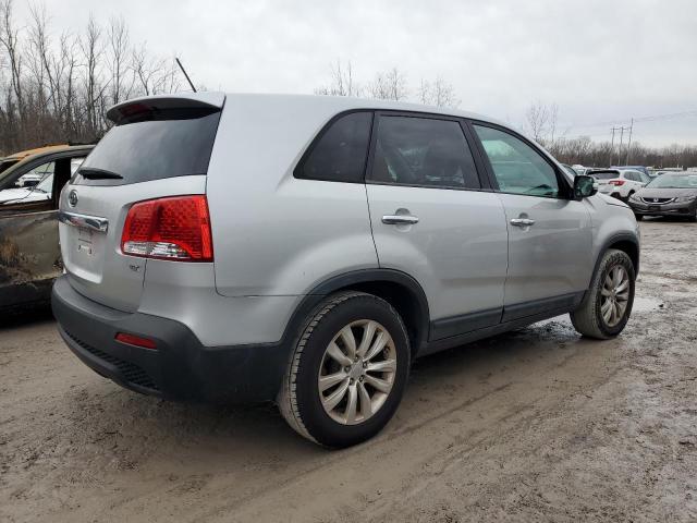 Photo 2 VIN: 5XYKU3A19BG016071 - KIA SORENTO 