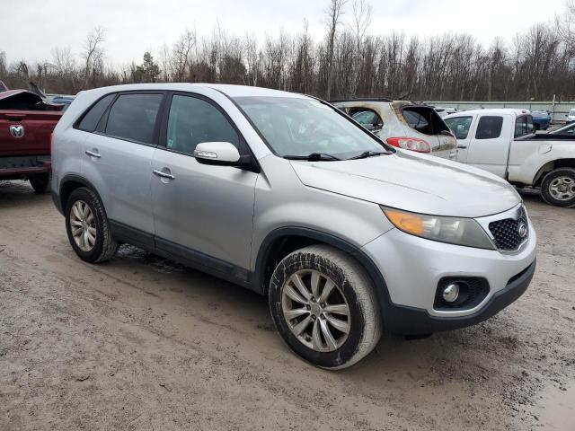 Photo 3 VIN: 5XYKU3A19BG016071 - KIA SORENTO 