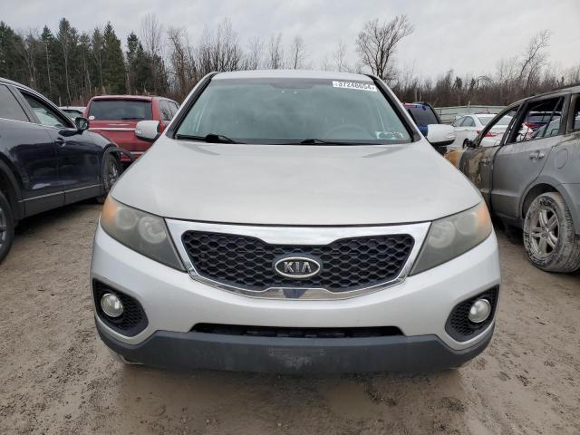 Photo 4 VIN: 5XYKU3A19BG016071 - KIA SORENTO 