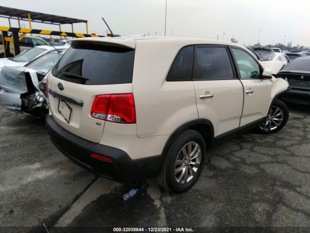 Photo 3 VIN: 5XYKU3A1XBG006956 - KIA SORENTO 