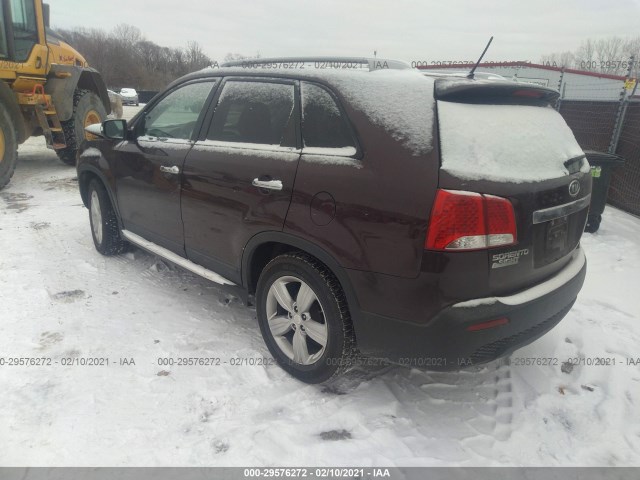 Photo 2 VIN: 5XYKU3A29DG368904 - KIA SORENTO 