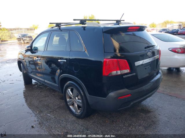 Photo 2 VIN: 5XYKU3A60CG295133 - KIA SORENTO 