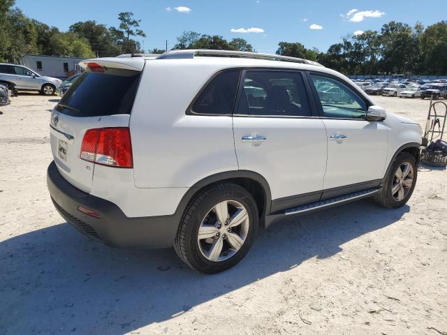 Photo 2 VIN: 5XYKU3A61DG334670 - KIA SORENTO 