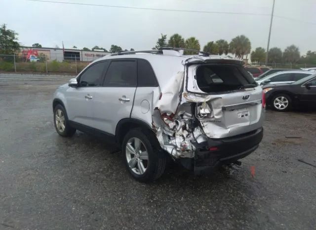 Photo 2 VIN: 5XYKU3A61DG408847 - KIA SORENTO 