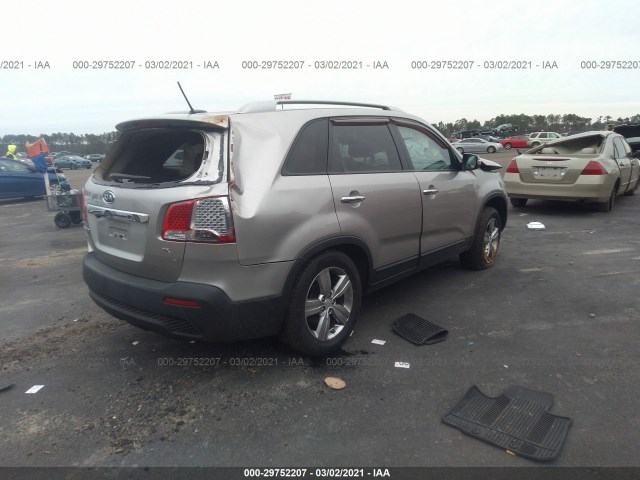 Photo 3 VIN: 5XYKU3A63DG421311 - KIA SORENTO 