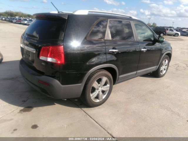 Photo 3 VIN: 5XYKU3A66DG409119 - KIA SORENTO 