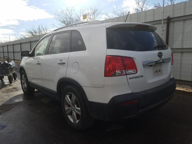 Photo 2 VIN: 5XYKU3A67DG414975 - KIA SORENTO EX 