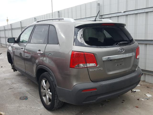 Photo 2 VIN: 5XYKU3A69DG387553 - KIA SORENTO EX 