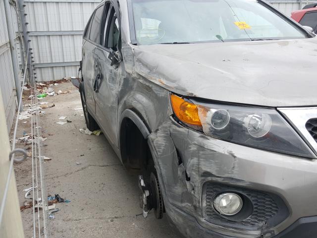 Photo 8 VIN: 5XYKU3A69DG387553 - KIA SORENTO EX 