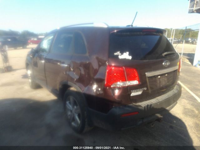 Photo 2 VIN: 5XYKU3A6XDG379493 - KIA SORENTO 