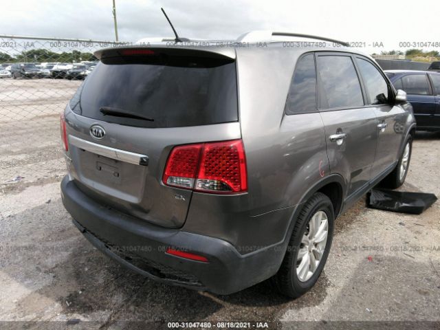 Photo 5 VIN: 5XYKU4A10BG089500 - KIA SORENTO 