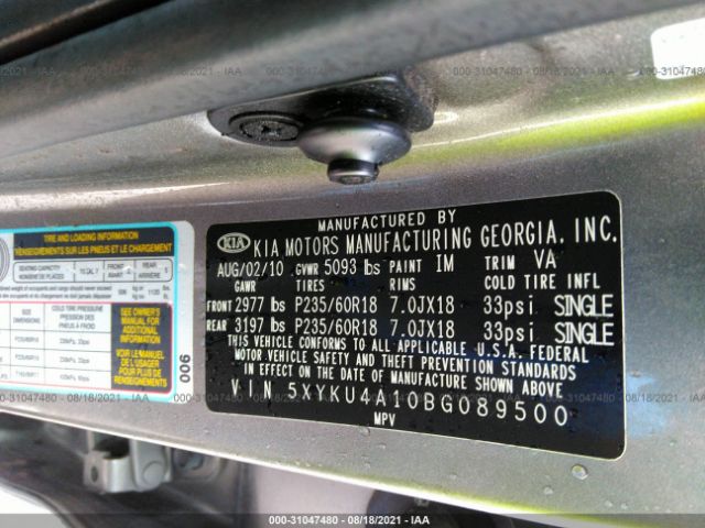 Photo 8 VIN: 5XYKU4A10BG089500 - KIA SORENTO 