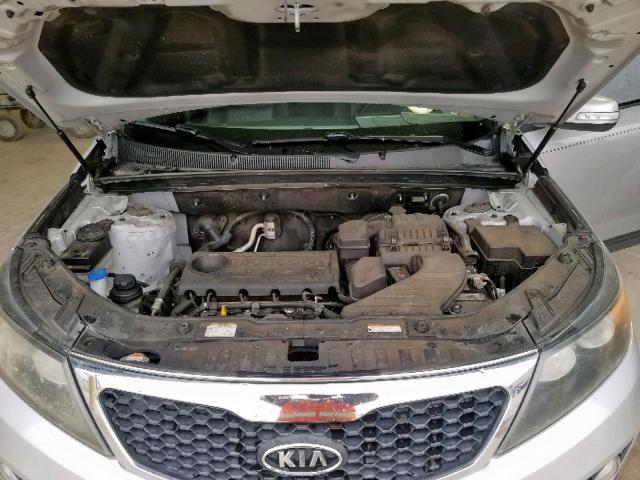 Photo 6 VIN: 5XYKU4A13BG179000 - KIA SORENTO 