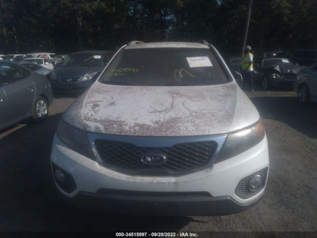 Photo 5 VIN: 5XYKU4A15BG068352 - KIA SORENTO 