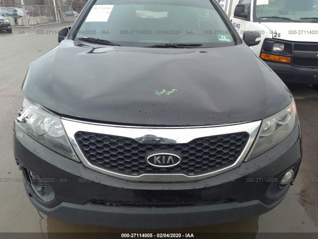 Photo 9 VIN: 5XYKU4A15BG086852 - KIA SORENTO 