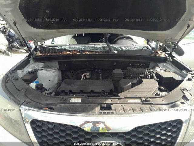 Photo 9 VIN: 5XYKU4A15BG172761 - KIA SORENTO 