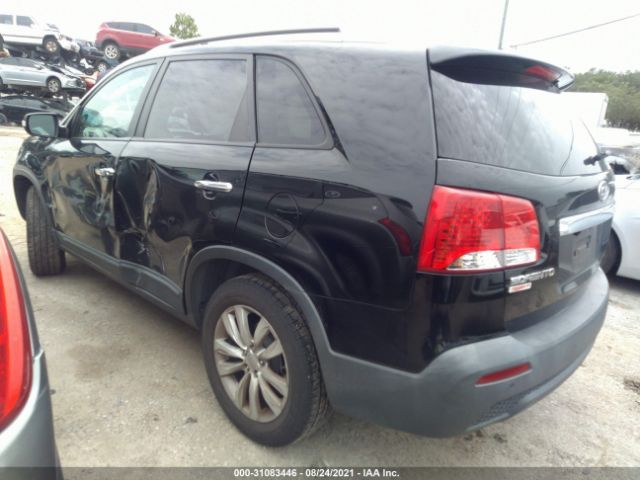 Photo 2 VIN: 5XYKU4A16BG003347 - KIA SORENTO 