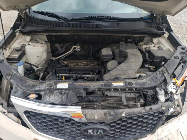 Photo 6 VIN: 5XYKU4A16BG062446 - KIA SORENTO EX 