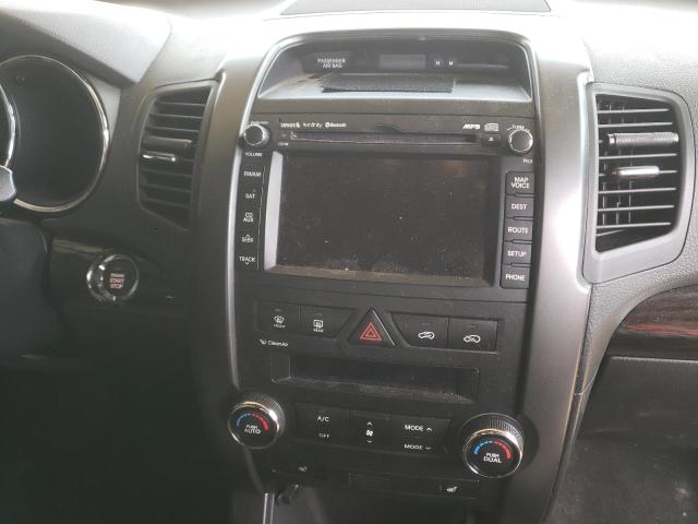 Photo 8 VIN: 5XYKU4A1XBG021978 - KIA SORENTO EX 