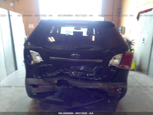 Photo 5 VIN: 5XYKU4A1XBG114600 - KIA SORENTO 