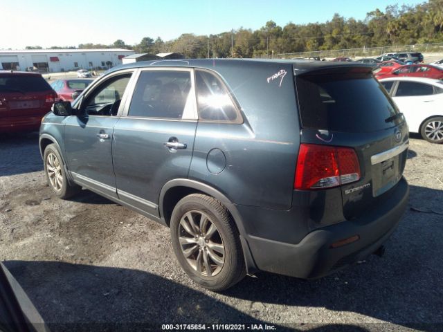 Photo 2 VIN: 5XYKU4A20BG016765 - KIA SORENTO 