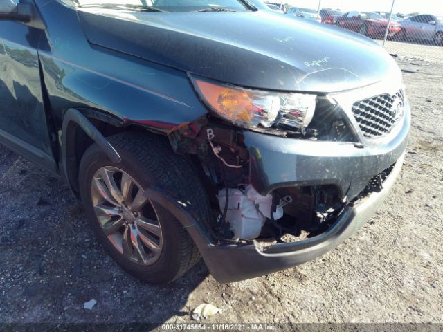 Photo 5 VIN: 5XYKU4A20BG016765 - KIA SORENTO 