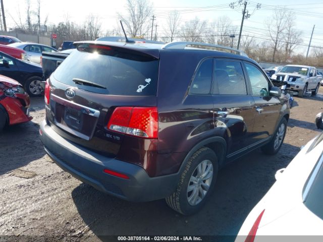 Photo 3 VIN: 5XYKU4A20BG081163 - KIA SORENTO 