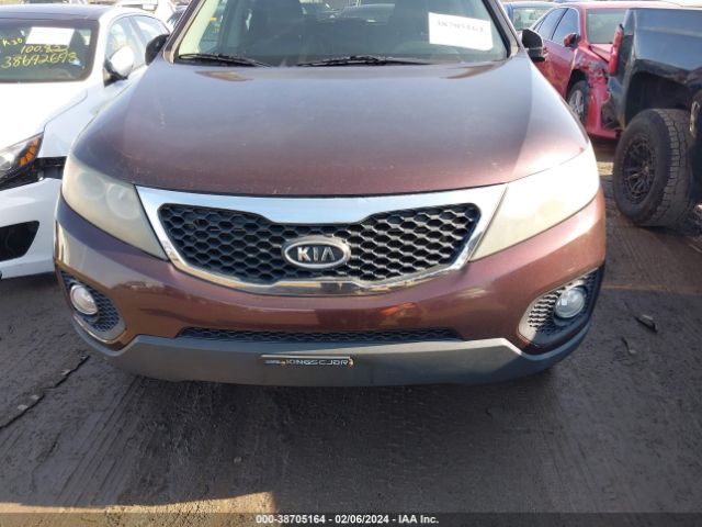 Photo 5 VIN: 5XYKU4A20BG081163 - KIA SORENTO 