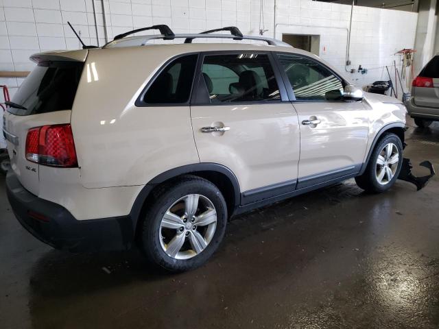 Photo 2 VIN: 5XYKU4A20CG205966 - KIA SORENTO EX 