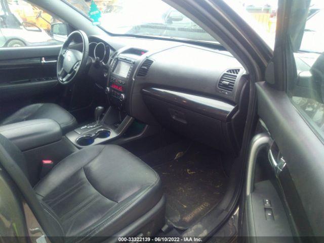 Photo 4 VIN: 5XYKU4A20DG413170 - KIA SORENTO 