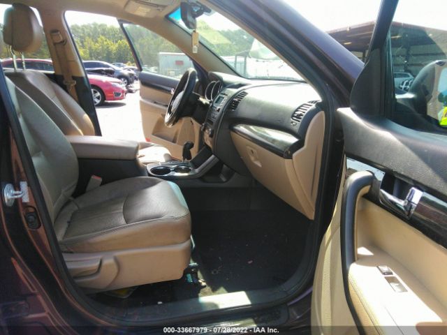 Photo 4 VIN: 5XYKU4A21BG071404 - KIA SORENTO 