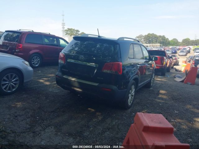 Photo 3 VIN: 5XYKU4A21BG089465 - KIA SORENTO 