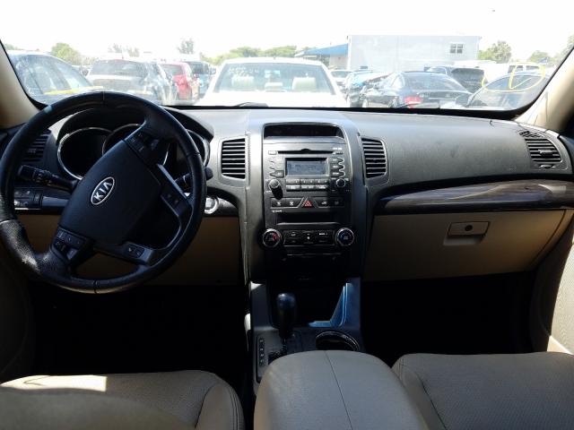 Photo 8 VIN: 5XYKU4A21BG096724 - KIA SORENTO EX 