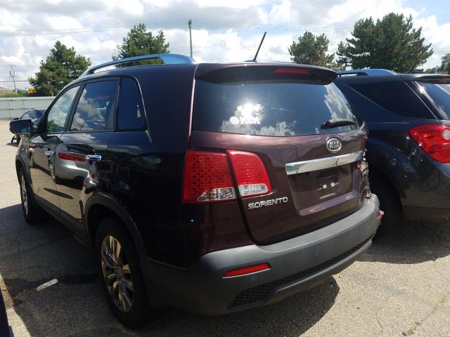 Photo 2 VIN: 5XYKU4A21BG113733 - KIA SORENTO EX 