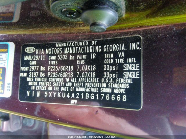 Photo 8 VIN: 5XYKU4A21BG176668 - KIA SORENTO 