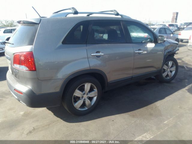 Photo 3 VIN: 5XYKU4A21CG272169 - KIA SORENTO 