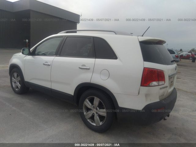 Photo 2 VIN: 5XYKU4A21CG275220 - KIA SORENTO 