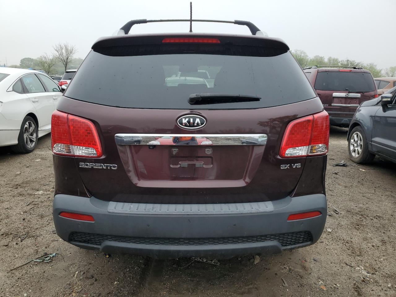 Photo 5 VIN: 5XYKU4A21DG402565 - KIA SORENTO 